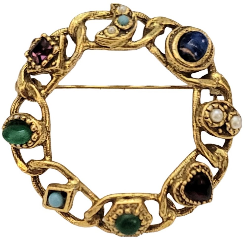 Goldette, Chain Link Rhinestone Faux Pearl Victorian Stye Round Brooch K756